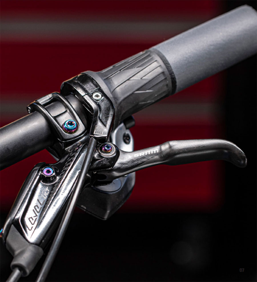 RockShox-SID-2021-Twistloc